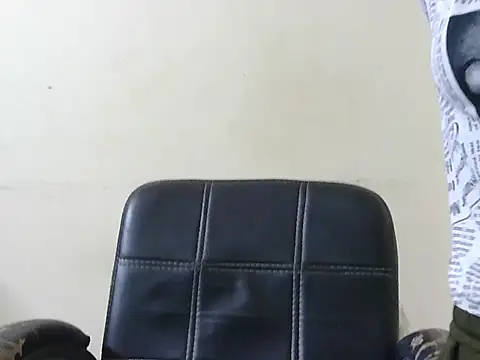 cute_yashi webcam