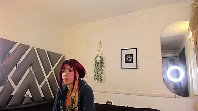 dalhia_and_hades webcam