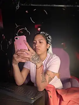 Laila_LS webcam