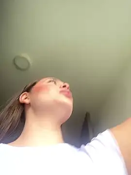 mia_bornner webcam