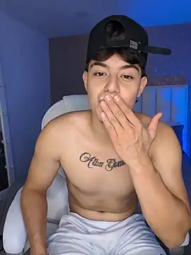 MaxCruz_ webcam
