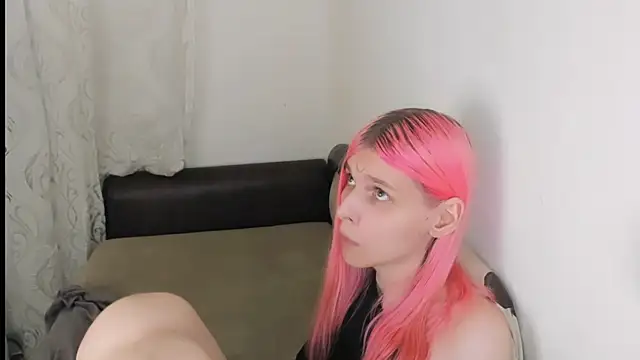 LunaPink69 webcam