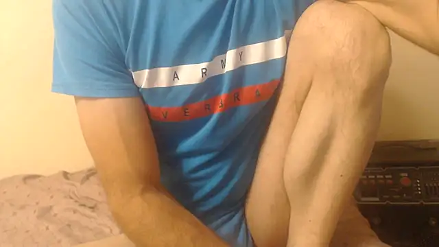 yvesstorm1 webcam
