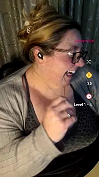 Iceprincess2bad4u webcam