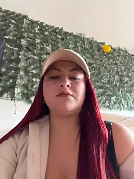 Lia-Moon77 live sex cam