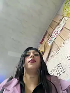 LilacNoir webcam