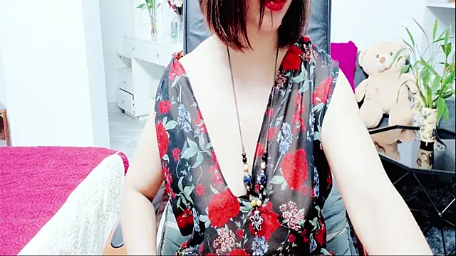 Miu-Le live cam on StripChat