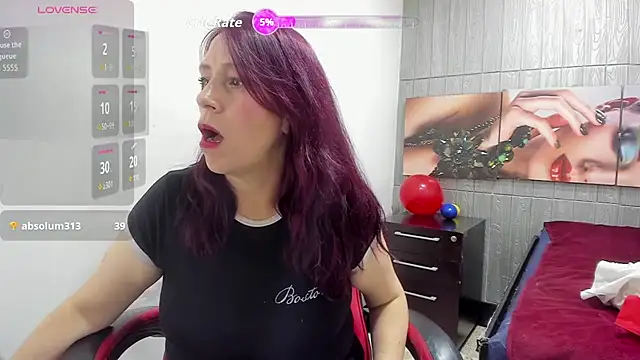 Chantalvedette webcam