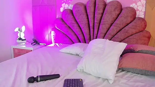 violetsmith1_ webcam