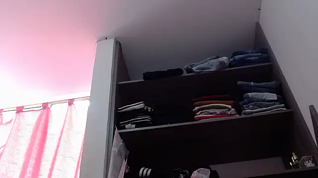 nicolle_milf1978 live sex cam