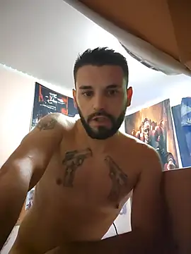 Titiladinguerie13 live sex cam