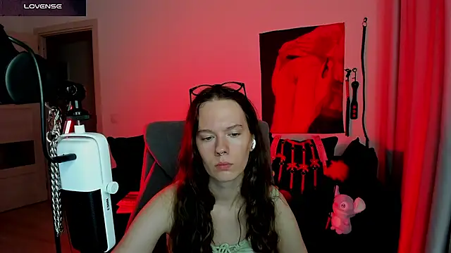 Vulgar_Tamer webcam
