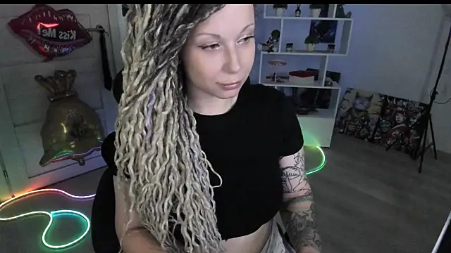 HoneySallyMoore webcam