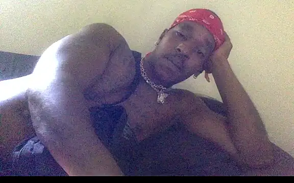 papoupinthishit webcam