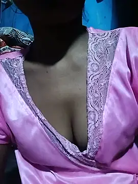 Kajal-Mehra webcam