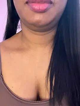 Tamil_Maaya webcam