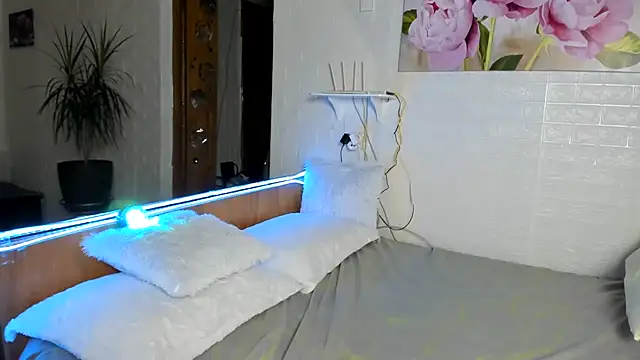 MIRA_ELLE