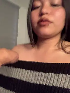 Damn__Love webcam