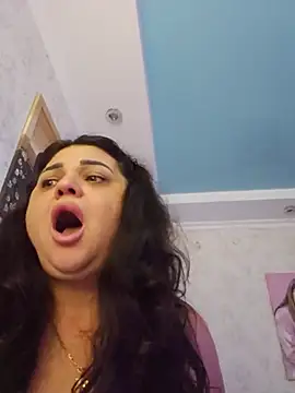 -CUTE-EVVIL- webcam