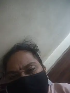 Lily-Darlling webcam