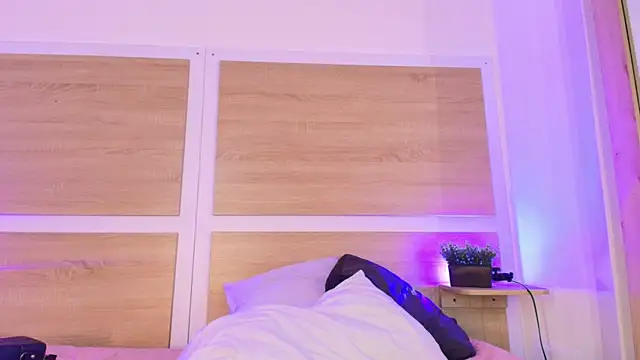Your_big_ebony_goddness webcam