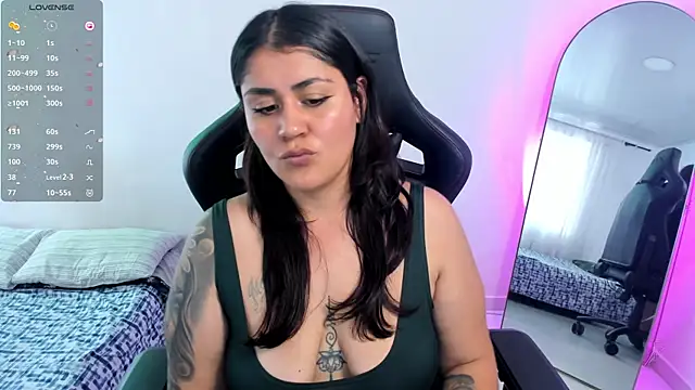 karlie02_ webcam