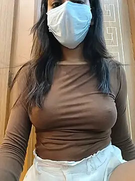 thyroidlancers (F young) - Gucci bag
