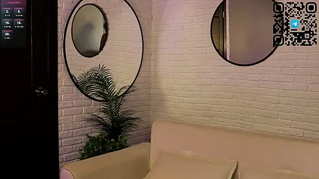 angelic_coy webcam