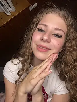 MilaRoseee webcam