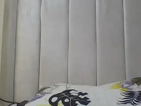 Prettydoll2 webcam