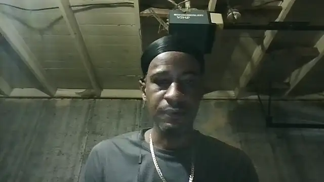 Leo99842 webcam