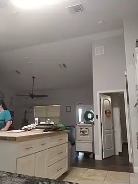 RuthAudrey webcam