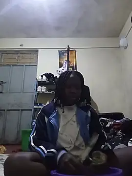 Emmashir1 webcam