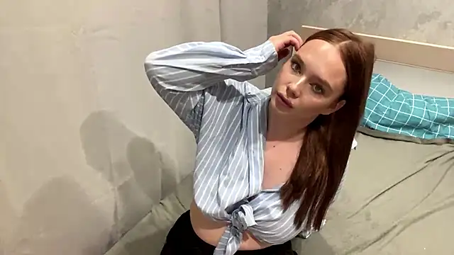 MollyFenx webcam