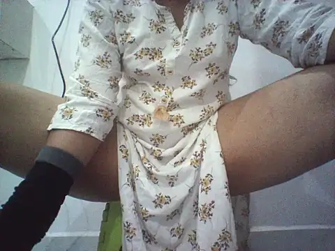 telugu_honey1 live cam on StripChat