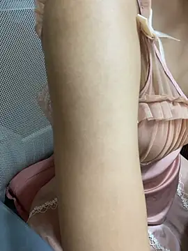 Mina048 webcam