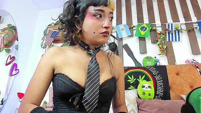 MeowMota_ Live Web Cam Show