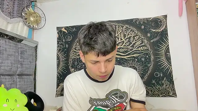 Andy_Belier23 webcam