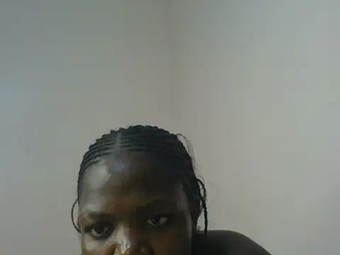 Black_prettty webcam