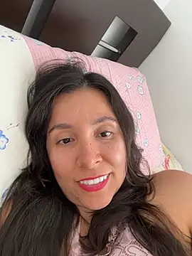 emely_sexx20 webcam