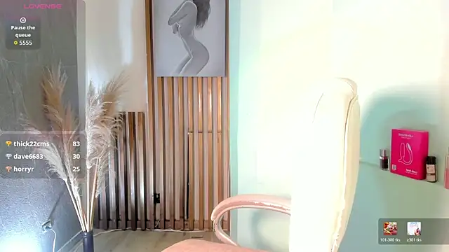 SelenaRogers webcam