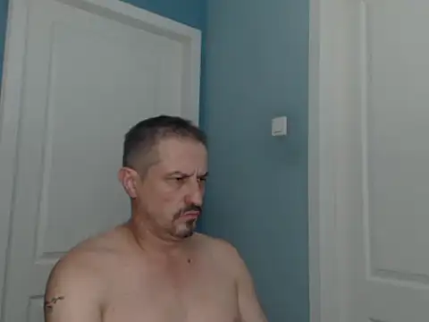 MisterFaithRO webcam
