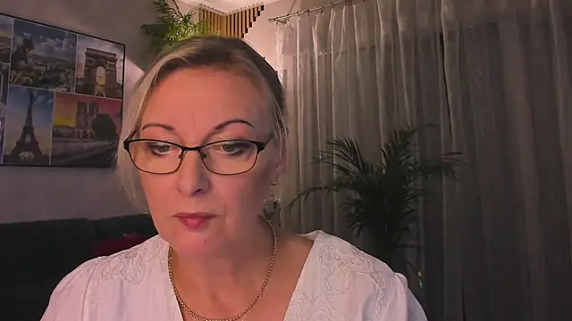 vanessa_chat
