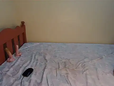 Luna_en_Gee webcam