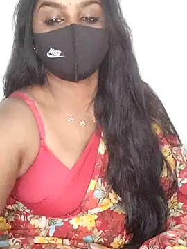 Tamil_Azhaghi webcam