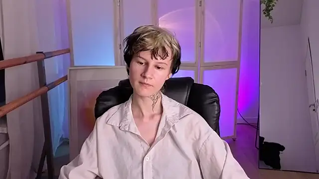 Senpai_Sins webcam