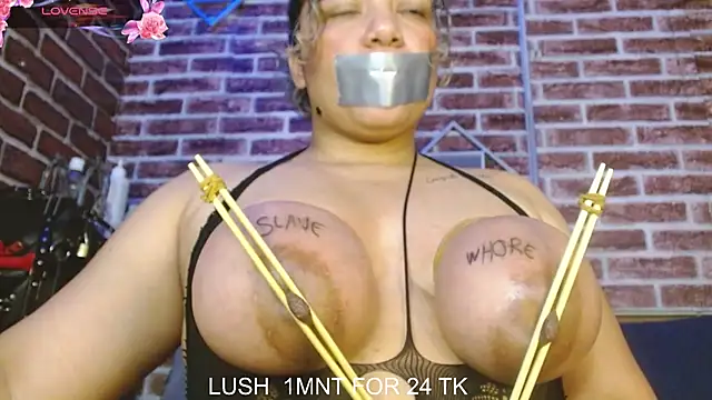 emma_bdsm_ webcam
