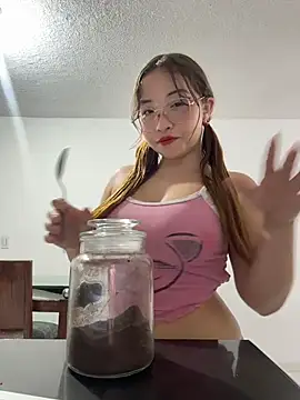 AliciaWhite_nt webcam