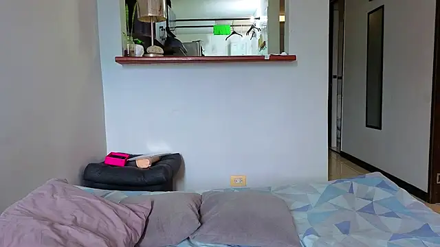 Matiashorney webcam