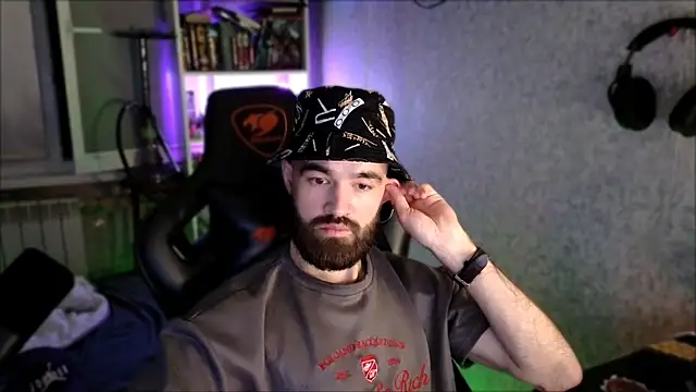 _Serious_Man live cam on StripChat